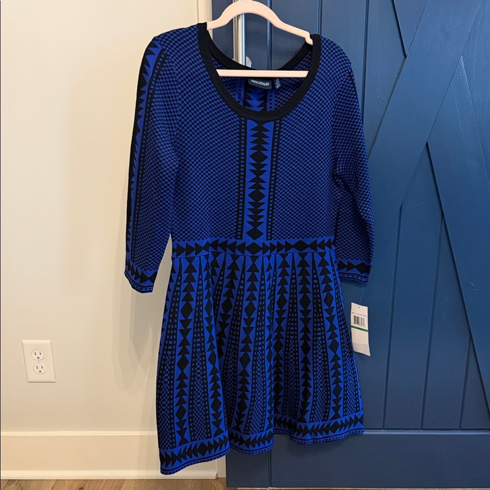 Nina Leonard Blue and Black Geometric Dress